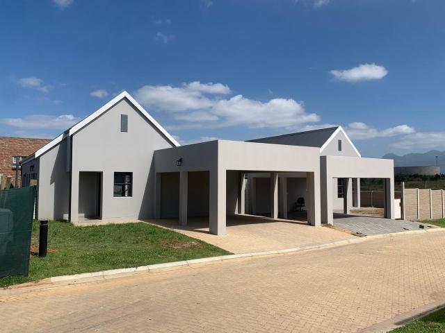 Townhouse for sale in Groot Brak Rivier, Western Cape