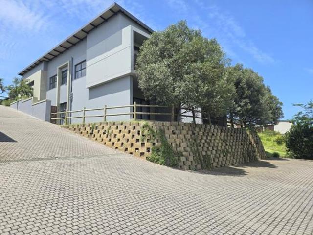 Townhouse for sale in Princess Grant, Kwazulu-natal