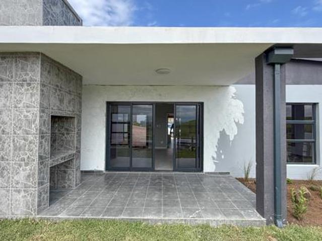Townhouse for sale in Princess Grant, Kwazulu-natal