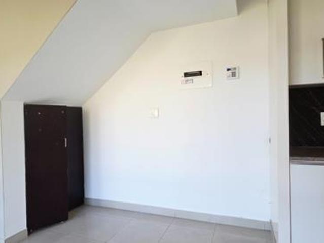 Townhouse for rent in Princess Grant, Kwazulu-natal