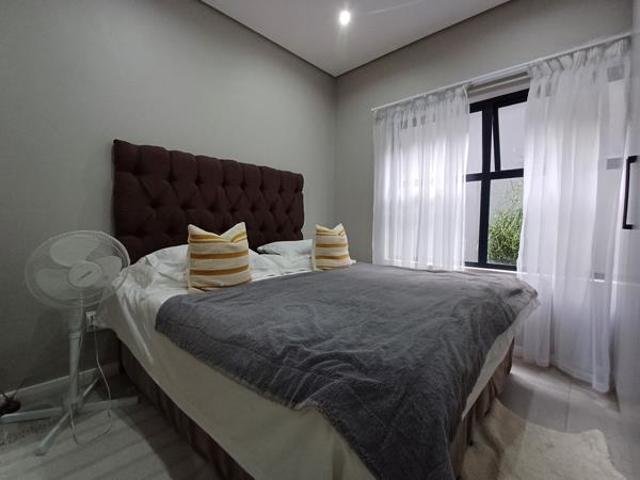 Townhouse for rent in Princess Grant, Kwazulu-natal