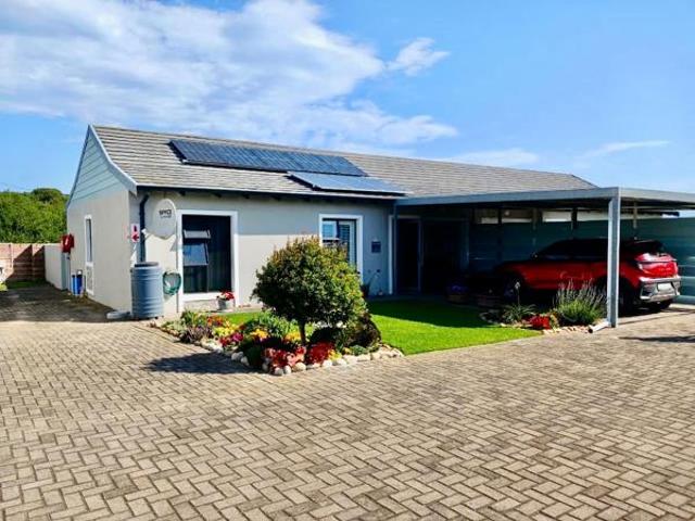 Townhouse for sale in Cape St Francis, Eastern Cape