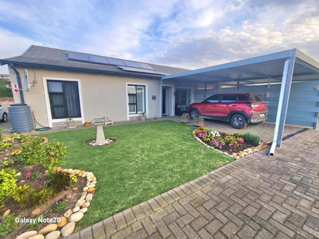Townhouse for sale in Cape St Francis, Eastern Cape