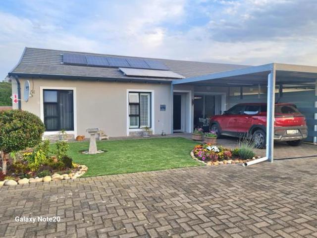 Townhouse for sale in Cape St Francis, Eastern Cape