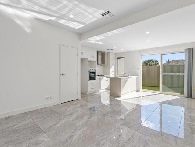 Townhouse for rent in Horseshoe Creek, South Australia