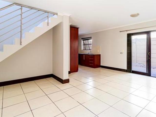 Townhouse for rent in Cape Town, Western Cape