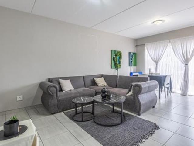 Townhouse for sale in Cape Town, Western Cape