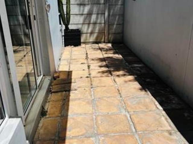 Townhouse for rent in Cape Town, Western Cape