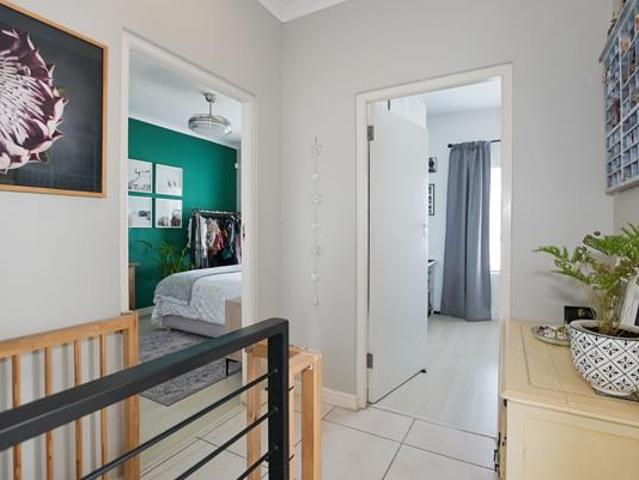 Townhouse for sale in Cape Town, Western Cape