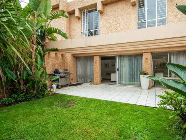 Townhouse for sale in Vosloorus, Gauteng