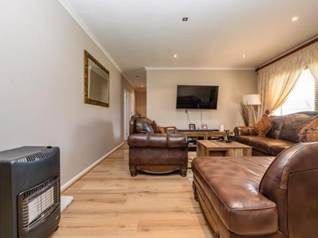 Townhouse for sale in Eastern Cape