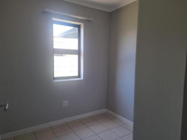 Townhouse for rent in Nelson Mandela Bay Ward 18, Nelson Mandela Bay Metropolitan Municipality