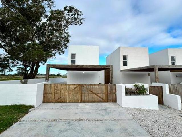 Townhouse for sale in Eastern Cape