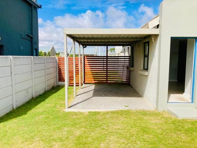Townhouse for sale in Eastern Cape