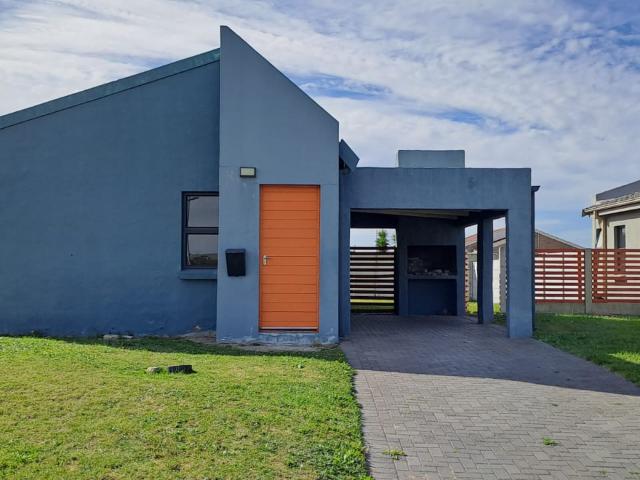 Townhouse for rent in Port Elizabeth, Eastern Cape