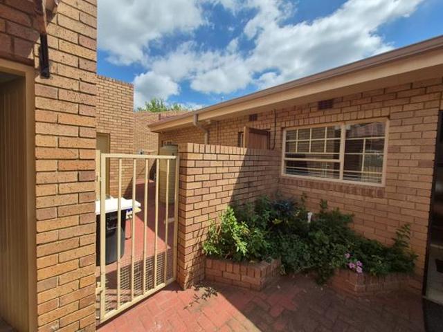 Townhouse for sale in Koppies, Free State
