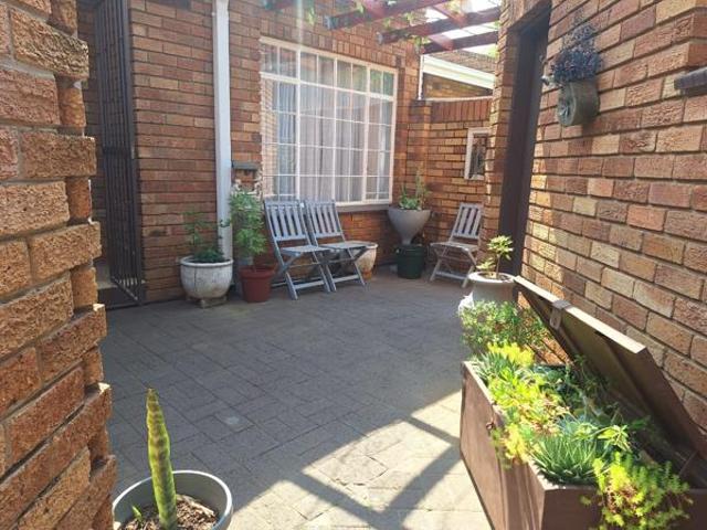 Townhouse for sale in Koppies, Free State