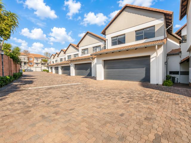 Townhouse for sale in Alexandra, Gauteng