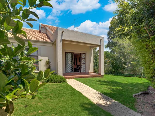 Townhouse for sale in Alexandra, Gauteng