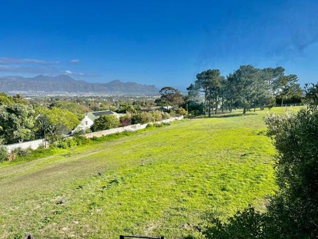 Townhouse for rent in Cape Town, Western Cape