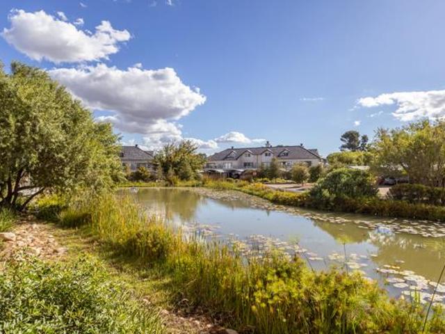 Townhouse for rent in Bergsig, Durbanville