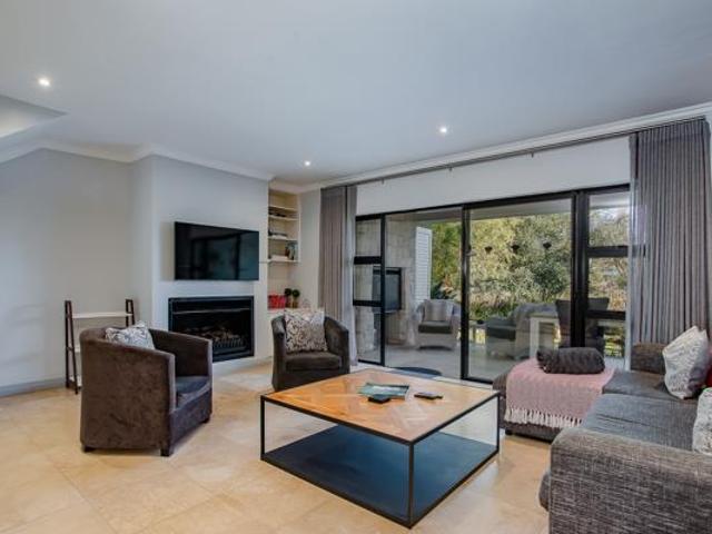 Townhouse for sale in Durbanville, Western Cape
