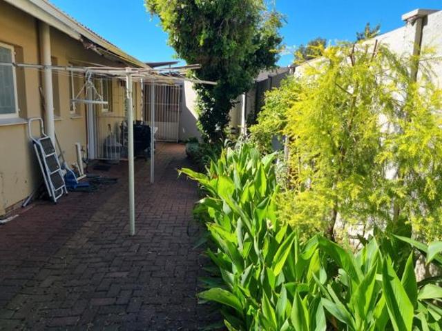 Townhouse for sale in Bloemfontein, Free State