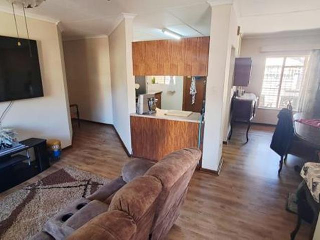Townhouse for sale in Bloemfontein, Free State