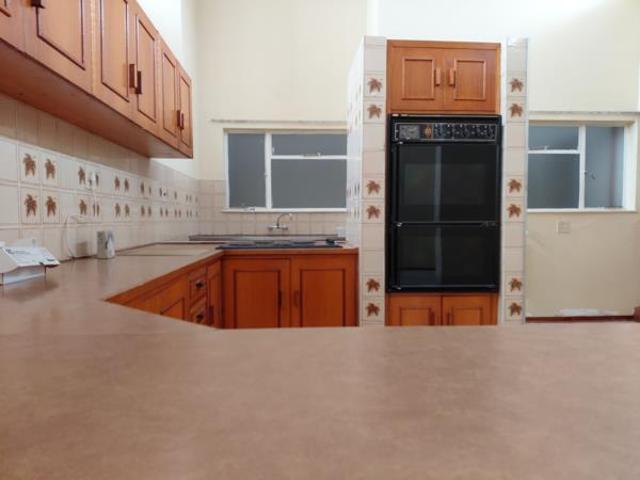 Townhouse for sale in Bloemfontein, Mangaung Metropolitan Municipality
