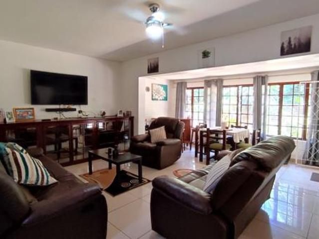 Townhouse for sale in Ugu District Municipality, Kwazulu-natal