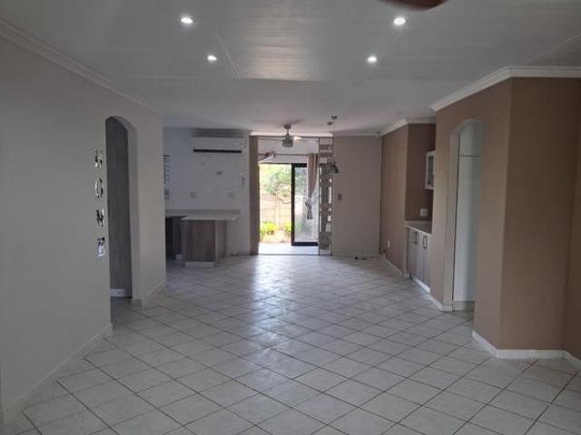 Townhouse for sale in Ugu District Municipality, Kwazulu-natal