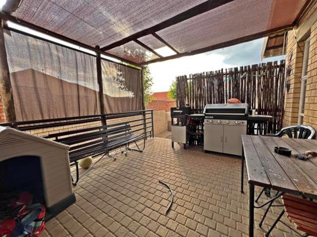 Townhouse for sale in Bloemfontein, Free State