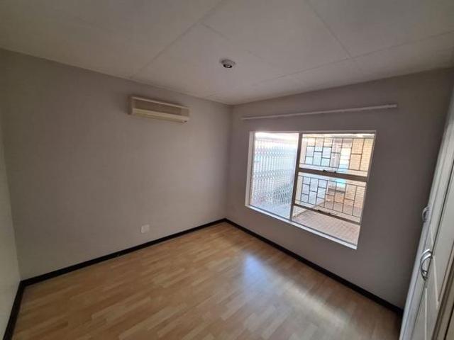 Townhouse for sale in Bloemfontein, Free State