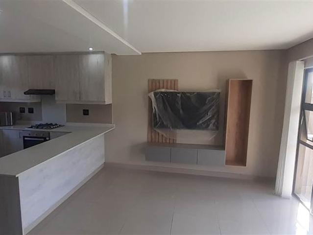 Townhouse for sale in Seaview, Kwazulu-natal