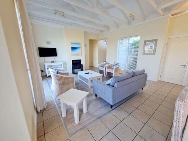 Townhouse for rent in Groot Brak Rivier, Western Cape
