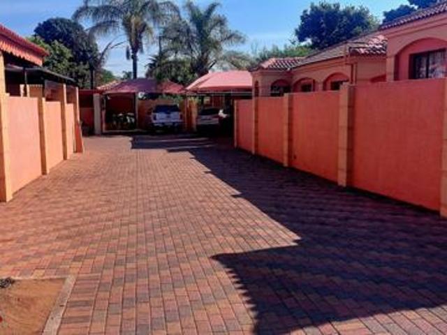 Townhouse for sale in Seshego, Limpopo