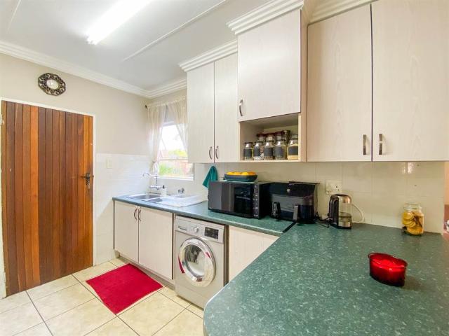 Townhouse for sale in Ekurhuleni, Gauteng