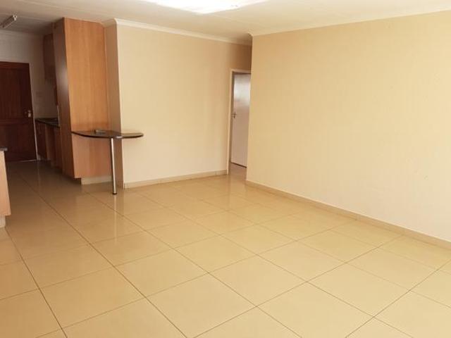 Townhouse for rent in Ekurhuleni, Gauteng