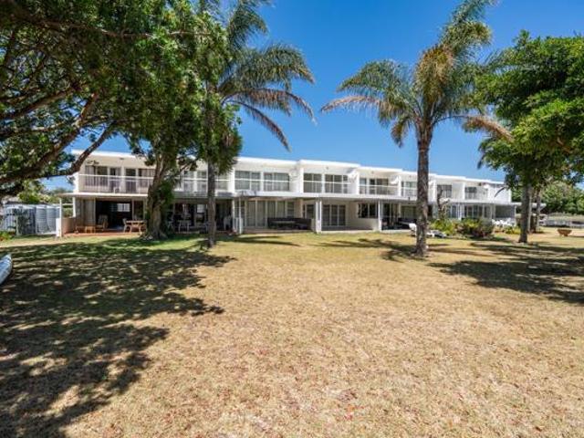 Townhouse for sale in Bushmans River Mouth, Eastern Cape