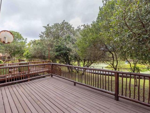 Townhouse for sale in Bushmans River Mouth, Eastern Cape