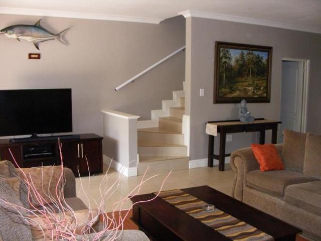 Townhouse for sale in Ugu District Municipality, Kwazulu-natal