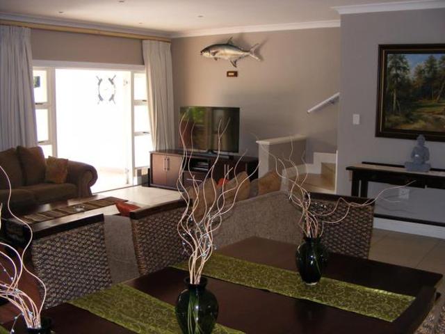 Townhouse for sale in Ugu District Municipality, Kwazulu-natal