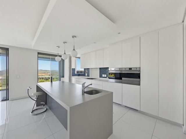 Townhouse for sale in Princess Grant, Kwazulu-natal