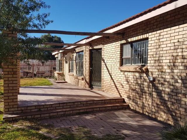 Townhouse for rent in Postmasburg, Tsantsabane Local Municipality