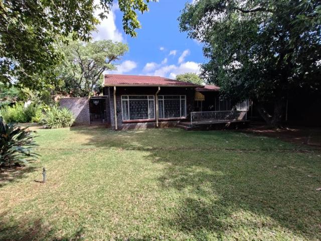 Townhouse for sale in Tlhabane, North West