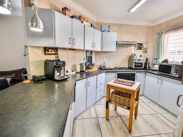 Townhouse for sale in Bloemfontein, Free State