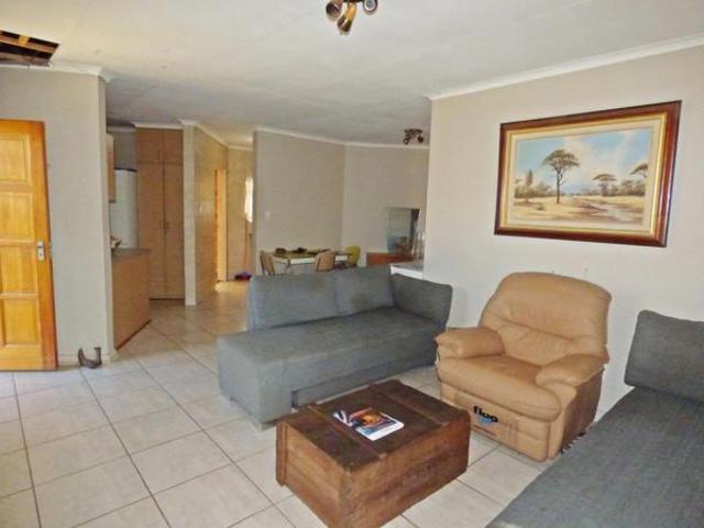 Townhouse for sale in Bloemfontein, Free State
