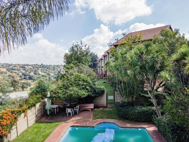 Townhouse for sale in Nooitgedacht, Gauteng