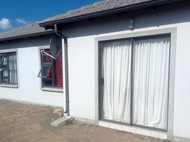 Townhouse for sale in Bloemfontein, Free State