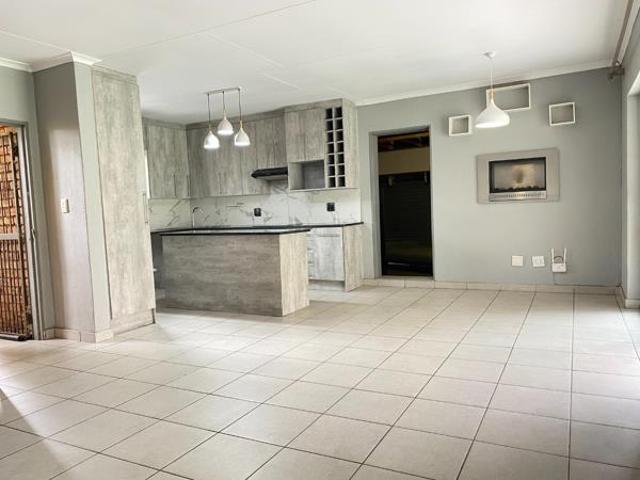 Townhouse for rent in Westonaria, Gauteng